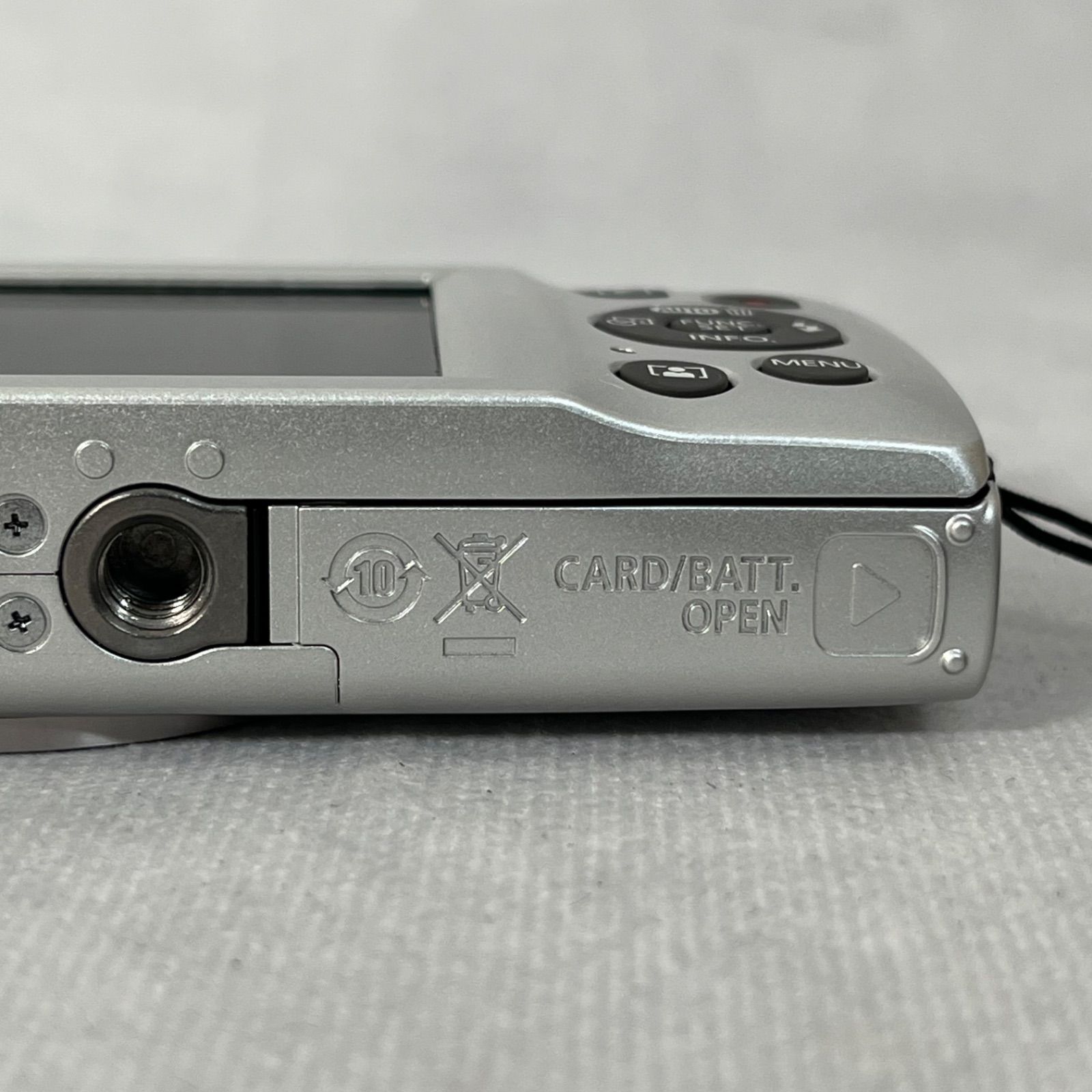 管2602-287】CANON キヤノン IXY 200 コンパクトデジタルカメラ