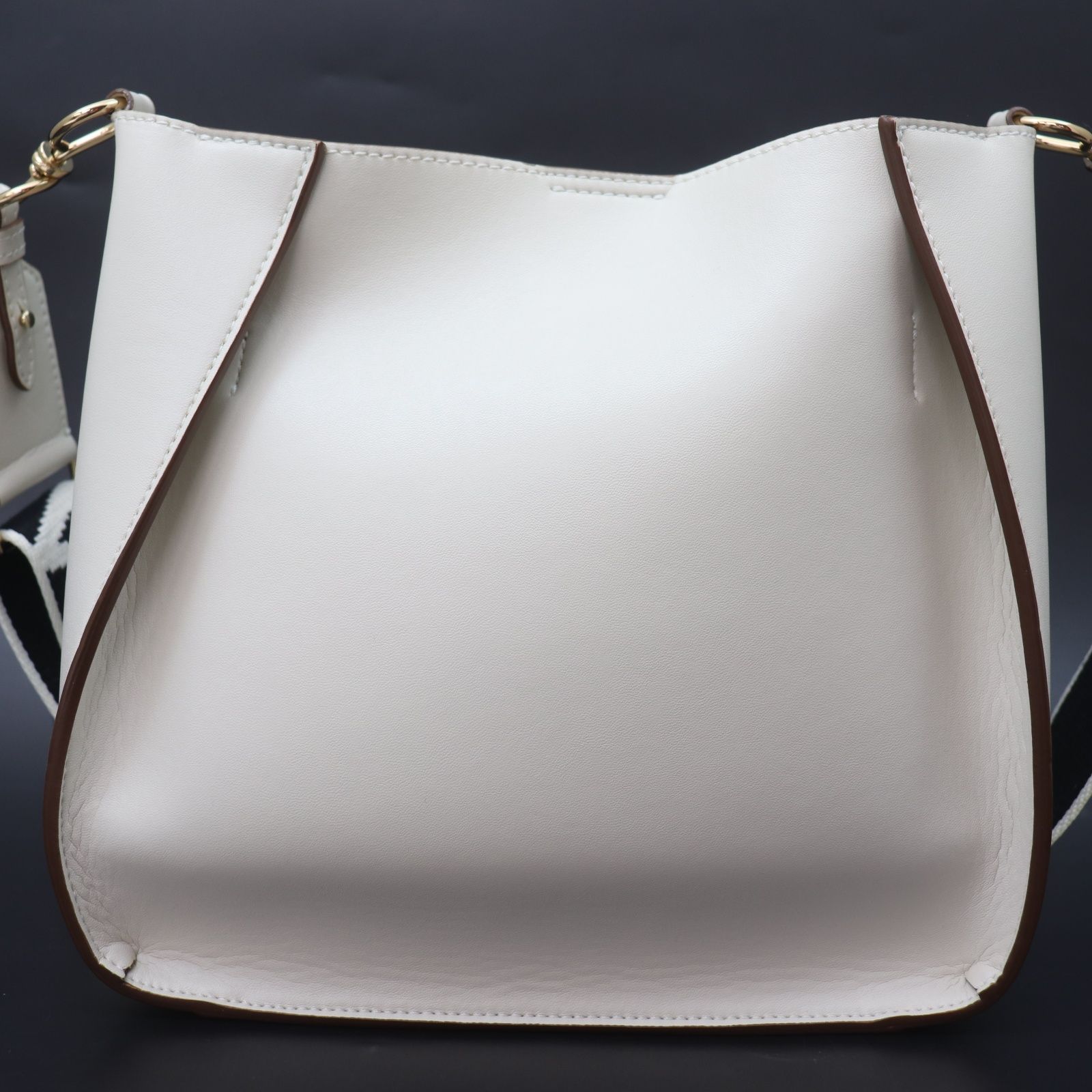IT6RZFH56YMA STELLA MCCARTNEY ステラマッカートニー ショルダーバッグ ベージュ オフホワイト ショルダーストラップ バッグ 鞄 IT6RZFH56YMA STELLA MCCARTNEY ステラマッカートニー ショルダー