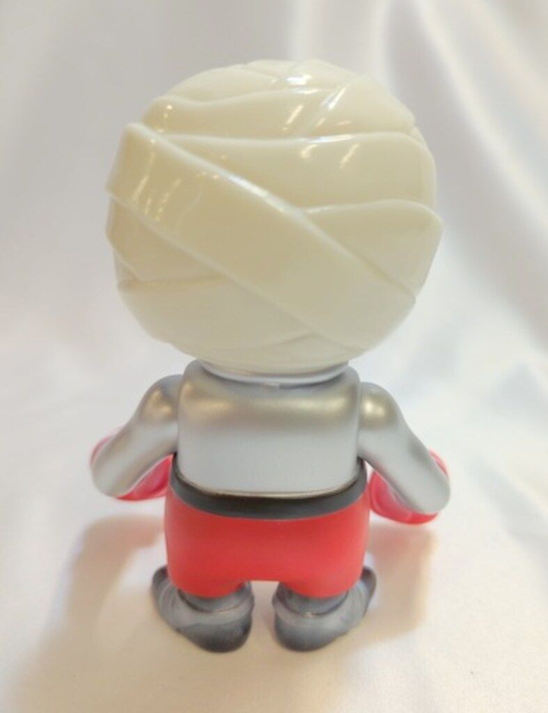 未開封　SECRET BASE SKULL BRAIN DBM MASK ソフビ フィギュア 未開封 SECRET BASE SKULL BRAIN DBM MASK ソフビ