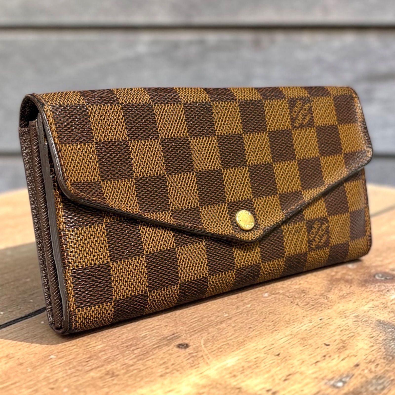 x76 ポルトフォイユ サラ 新型 Louis Vuitton ルイ ヴィトン 2つ 折り