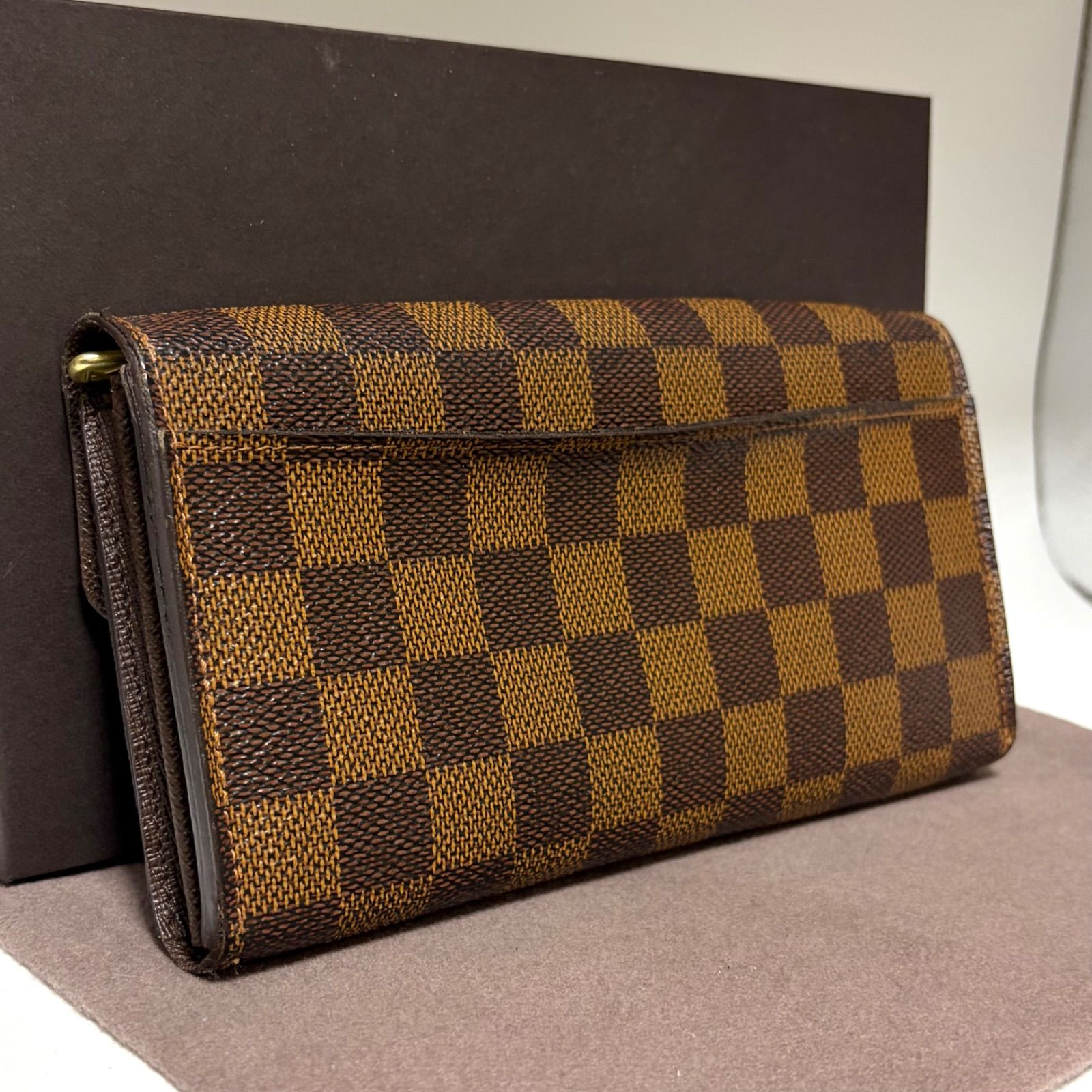 x76 ポルトフォイユ サラ 新型 Louis Vuitton ルイ ヴィトン 2つ 折り 