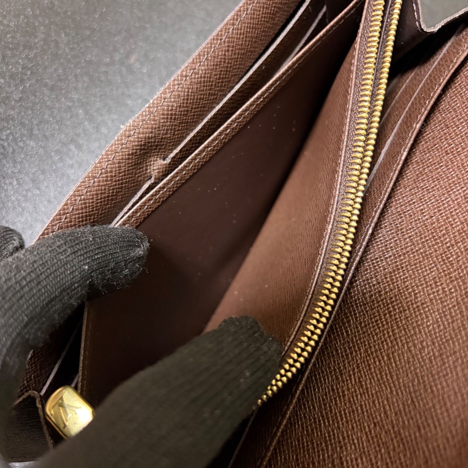 x76 ポルトフォイユ サラ 新型 Louis Vuitton ルイ ヴィトン 2つ 折り 
