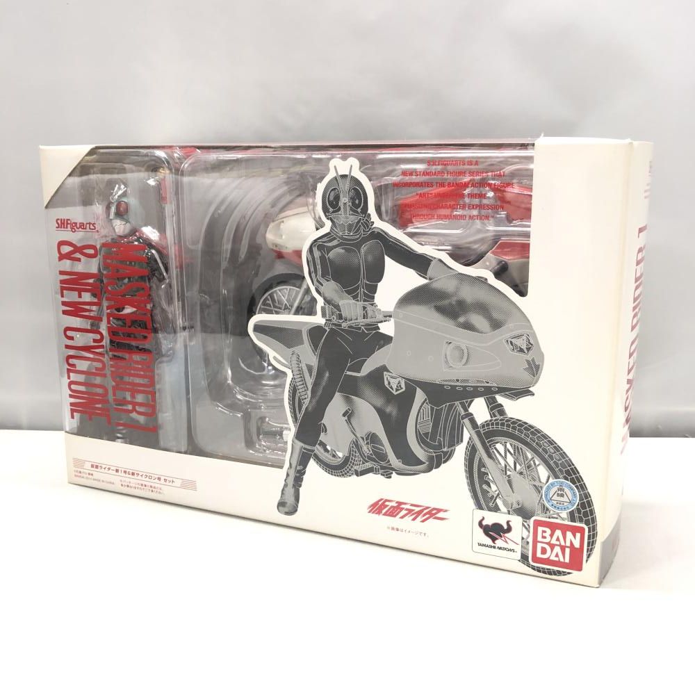 中古】バンダイ S.H.Figuarts 仮面ライダー新1号＆新サイクロン号