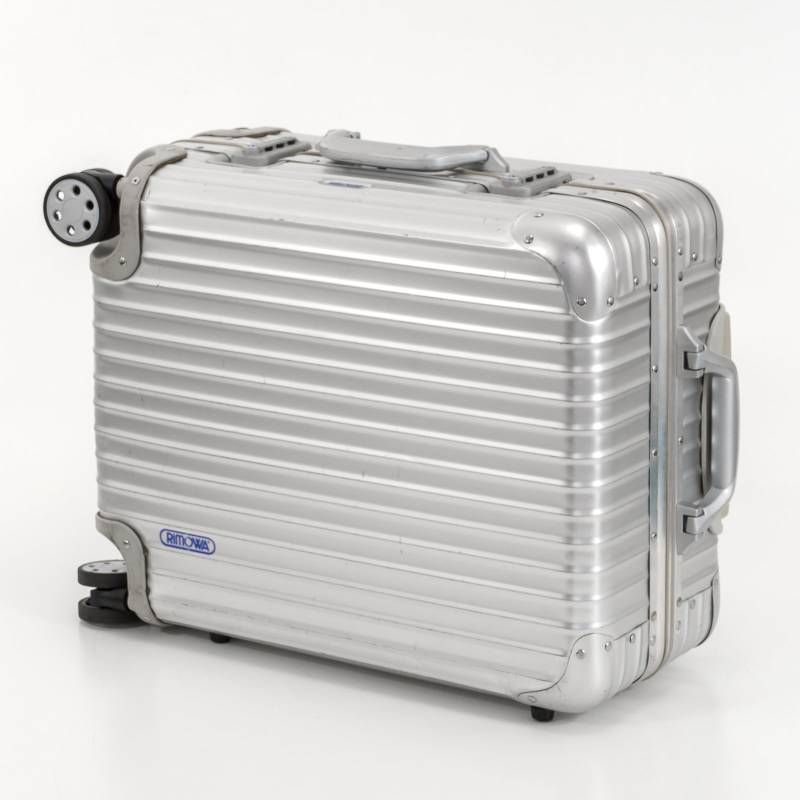 RIMOWA リモワ TOPAS トパーズ 45L 4輪 TSAロック キャビンプラス