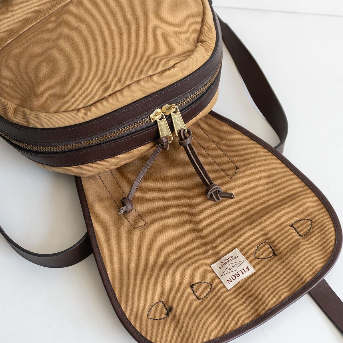 美品】FILSON【Rucksack リュック】タン コットンツイル×レザー 