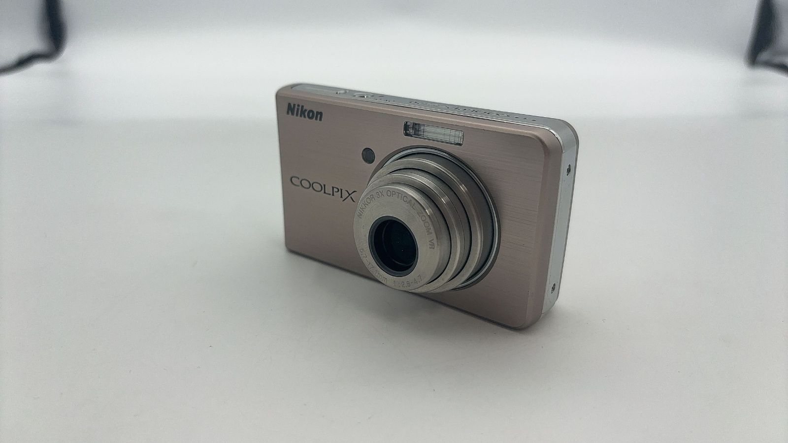 Nikon COOLPIX S500 デジタルカメラ　動作未確認 MR-02181 Nikon ニコン COOLPIX S520 オールドデジカメ 動作未確認