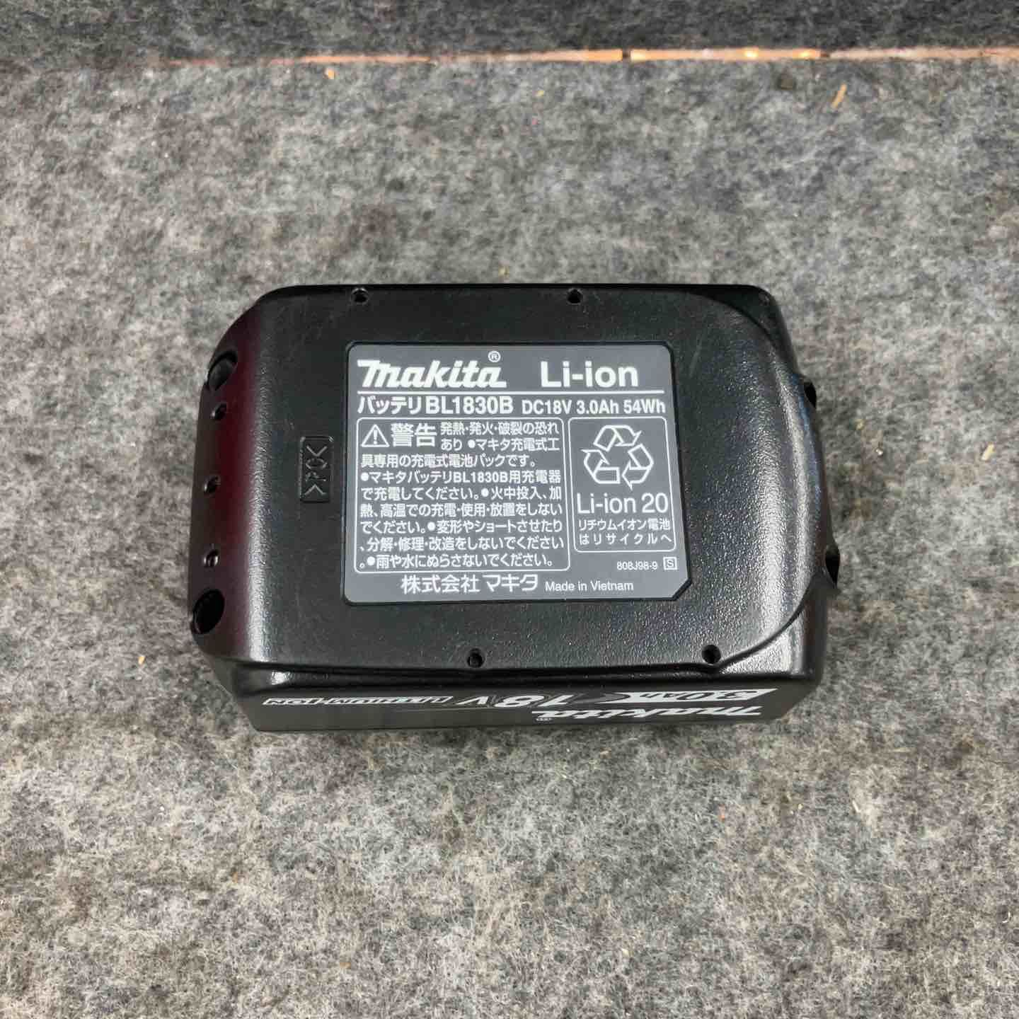 ☆マキタ(makita) リチウムイオンバッテリー 18V/3.0Ah BL1830B【鴻巣