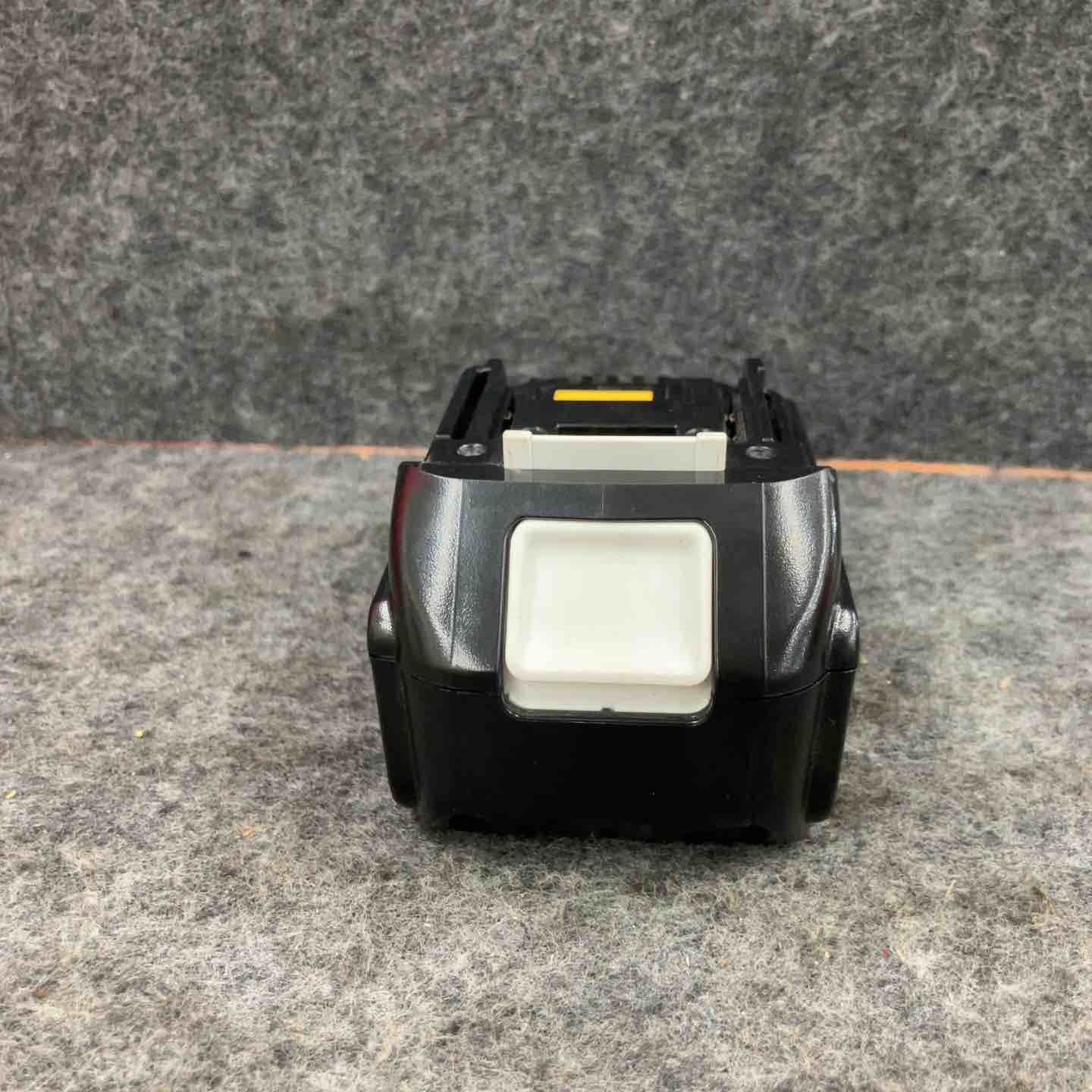 ☆マキタ(makita) リチウムイオンバッテリー 18V/3.0Ah BL1830B【鴻巣