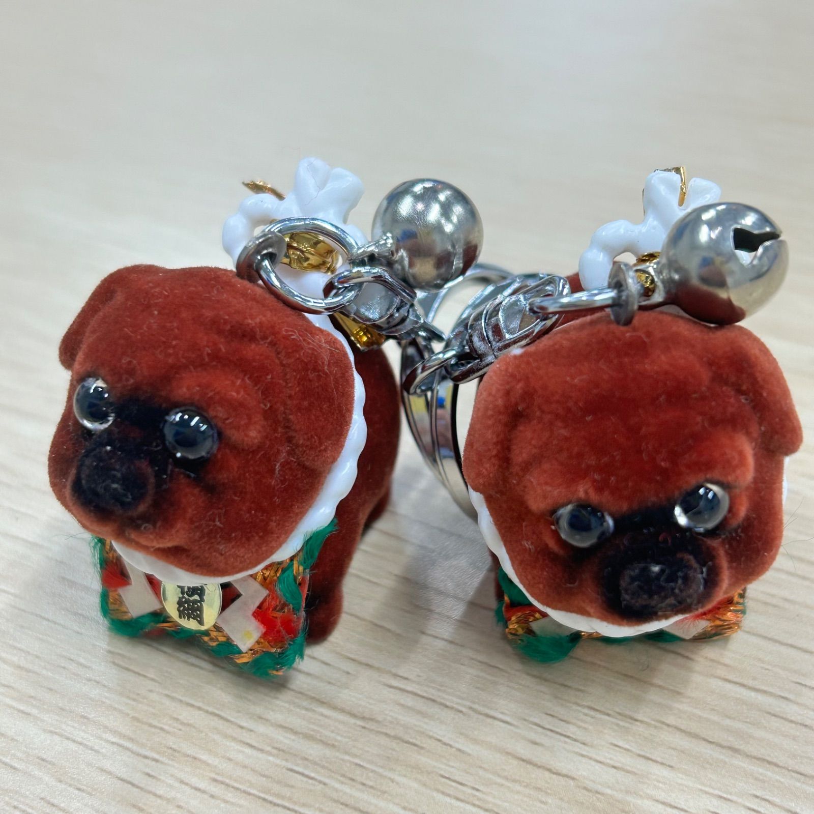 フロッキー 土佐犬 キーホルダー 昭和レトロ 2個セット - メルカリ