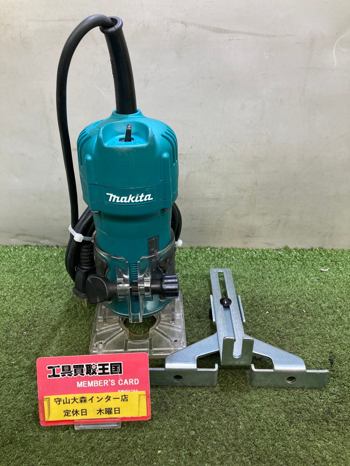 中古品】【0921】☆makita(マキタ) トリマ 3709 ITFDATLCX6PI - メルカリ