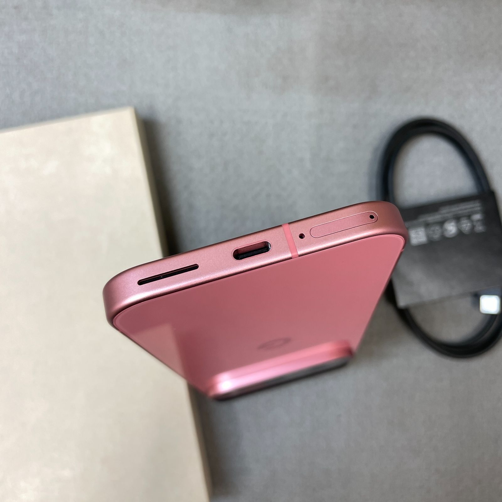 新品同様Google Pixel 9 128Gb ピオニー 国内SIMフリー 送料無料 