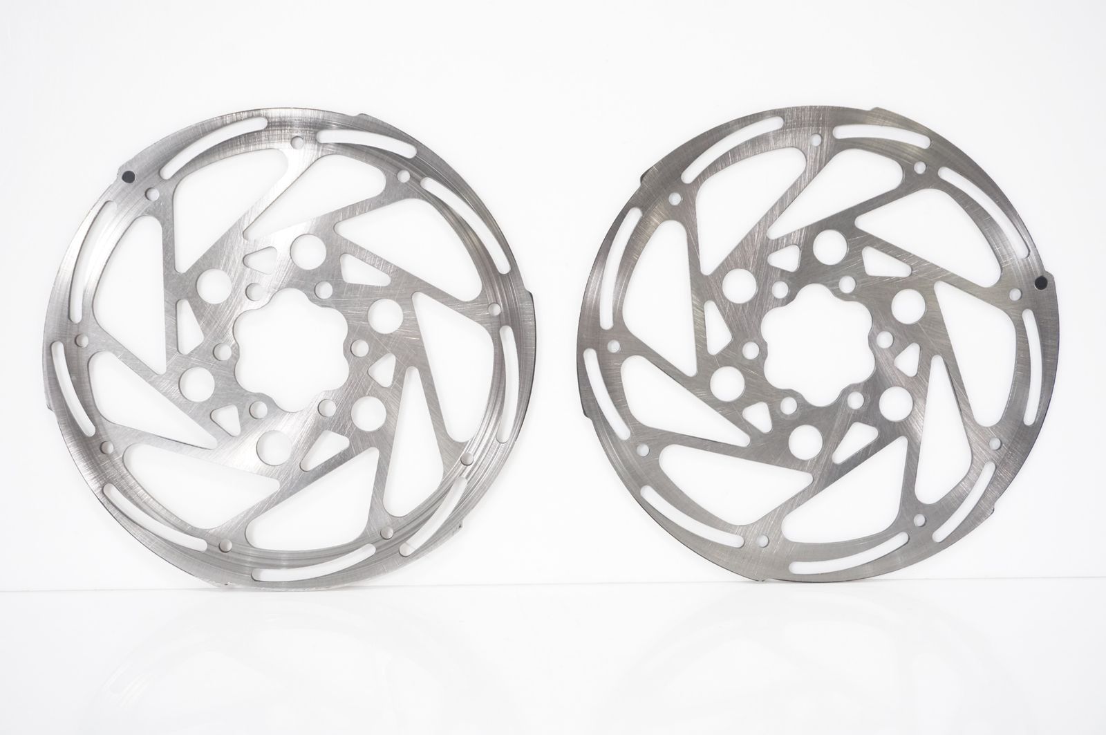 TRP 「ティーアールピー」 R160S02M ディスクローター / バイチャリAKIBA店