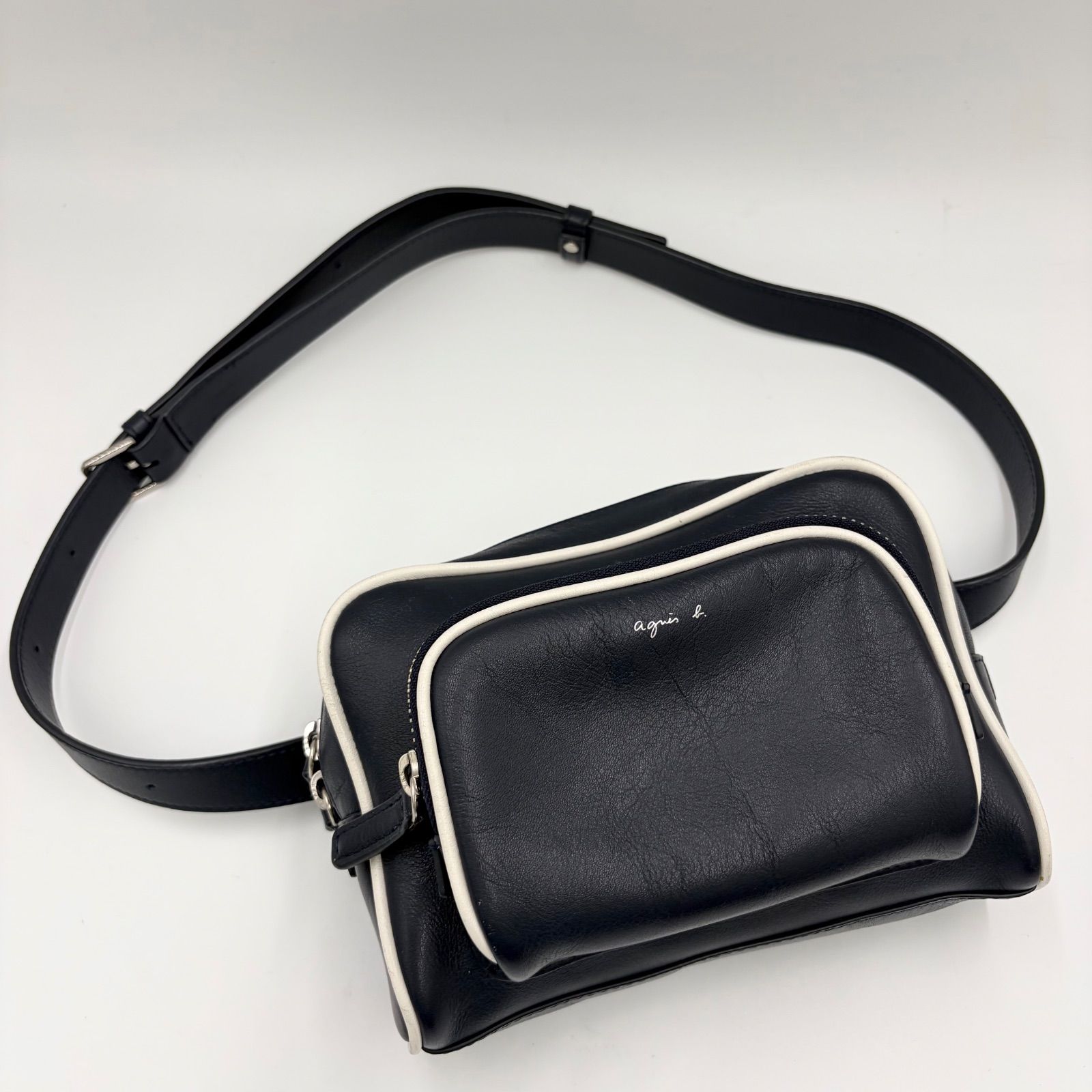 ✨希少✨ agnes b. アニエスベー ショルダーバッグ カメラバッグ 