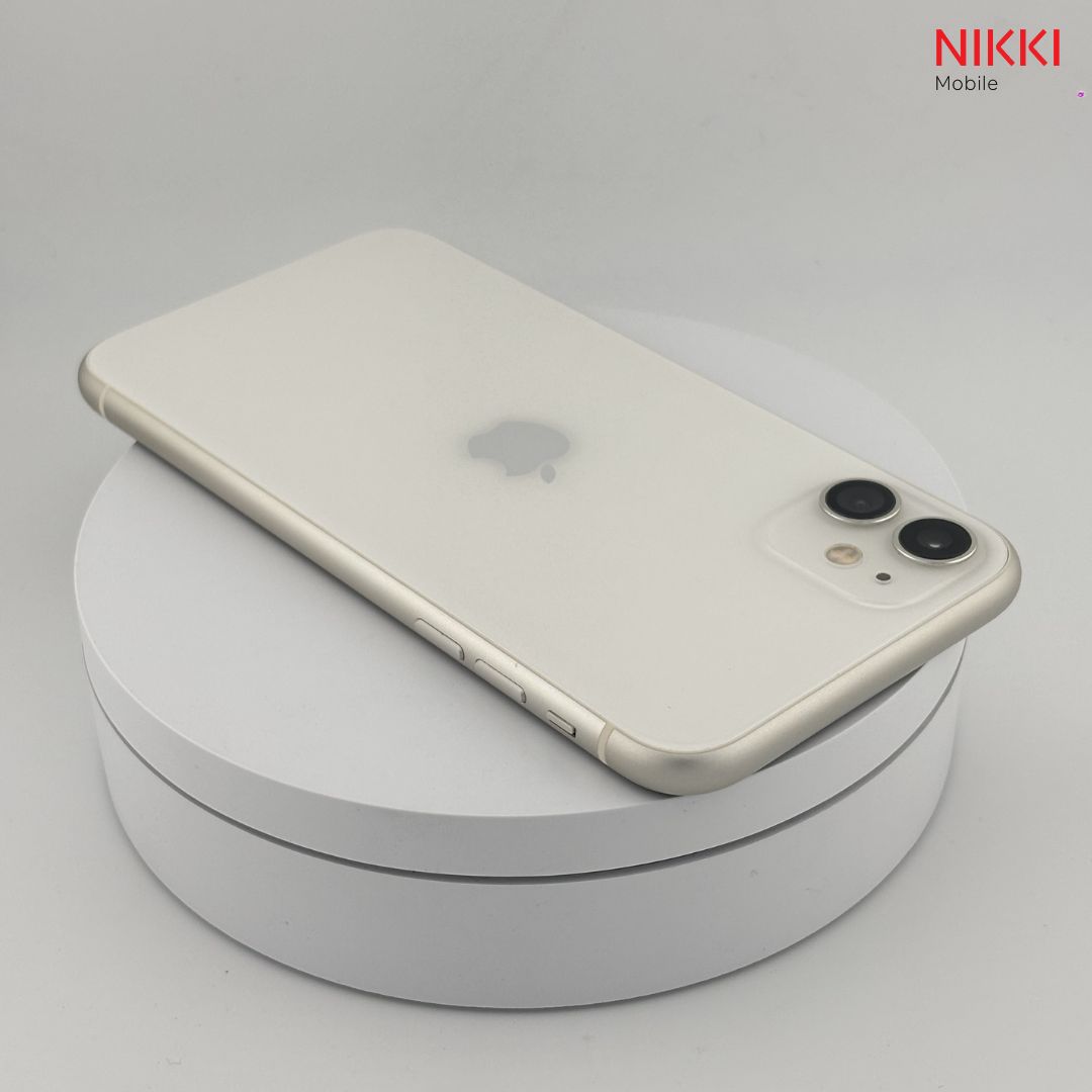 iPhone 11 ホワイト 64GB バッテリー100% SIMフリー ⭐️バッテリー100