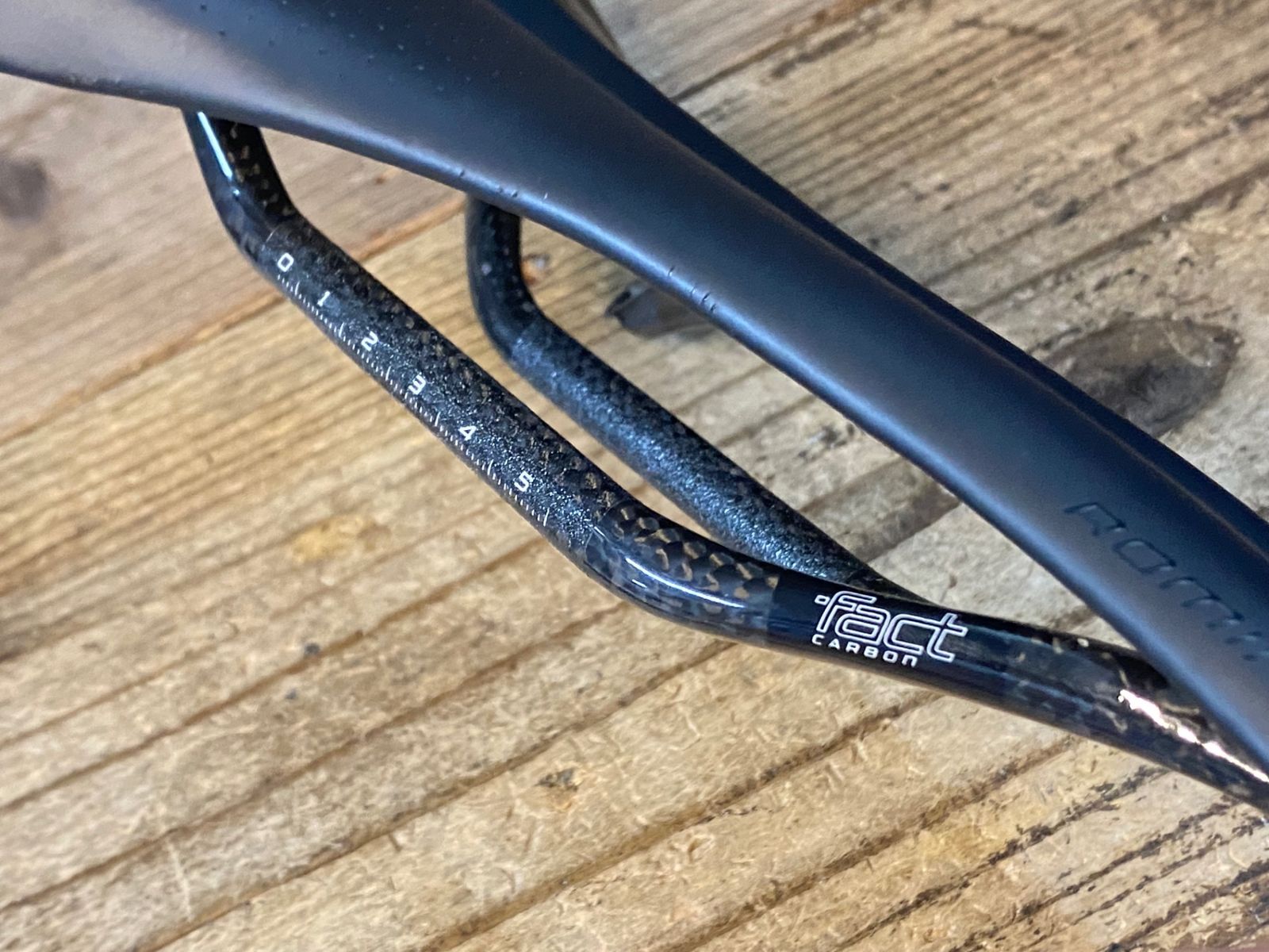 JX836 スペシャライズド SPECIALIZED S-WORKS ROMIN EVO サドル 
