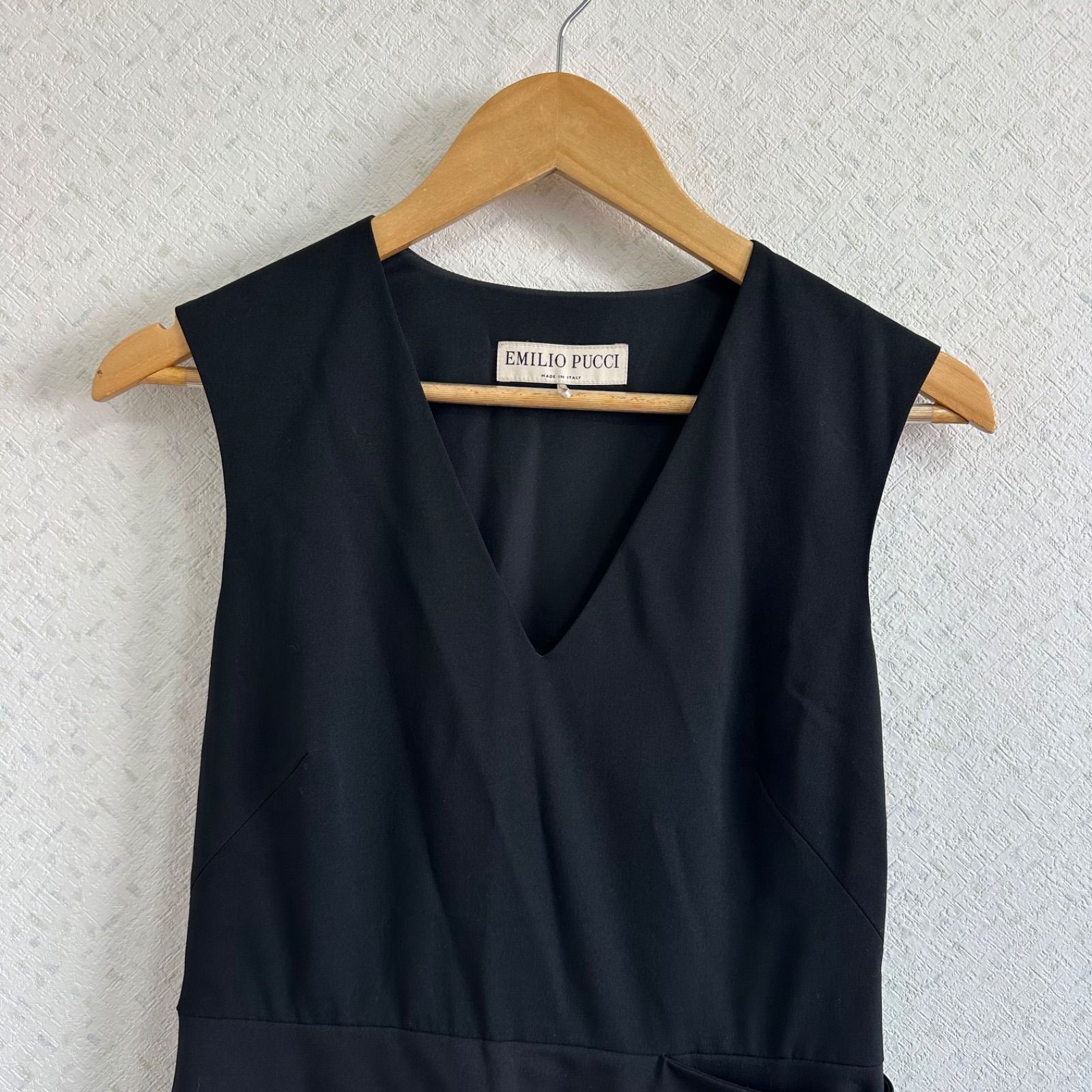 美品】EMILIO PUCCIエミリオプッチ 膝丈ワンピース ブラック