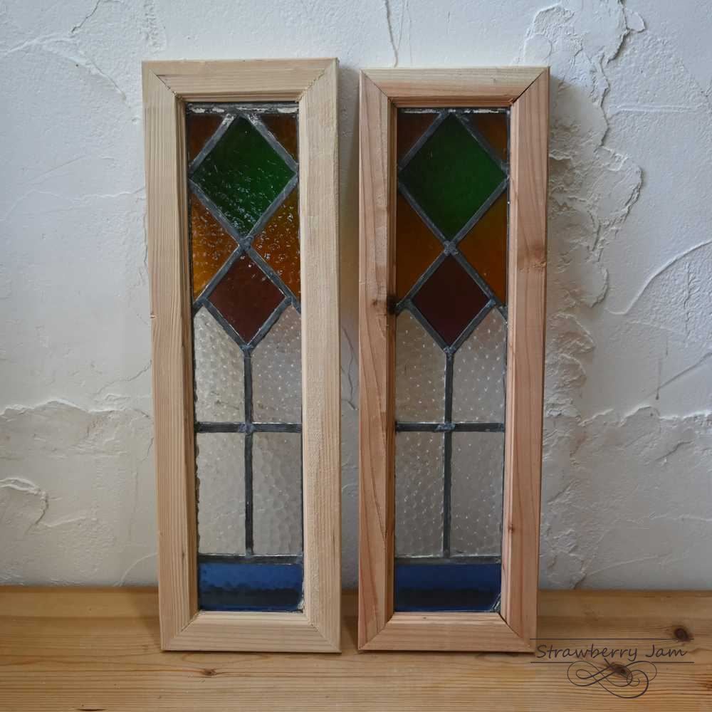  L3710-47-2 英国アンティーク ステンドグラス ダイヤ 窓枠 建材 インテリア DIY 小屋 ステンド イギリス はさみ収納 置物 インテリア小物
