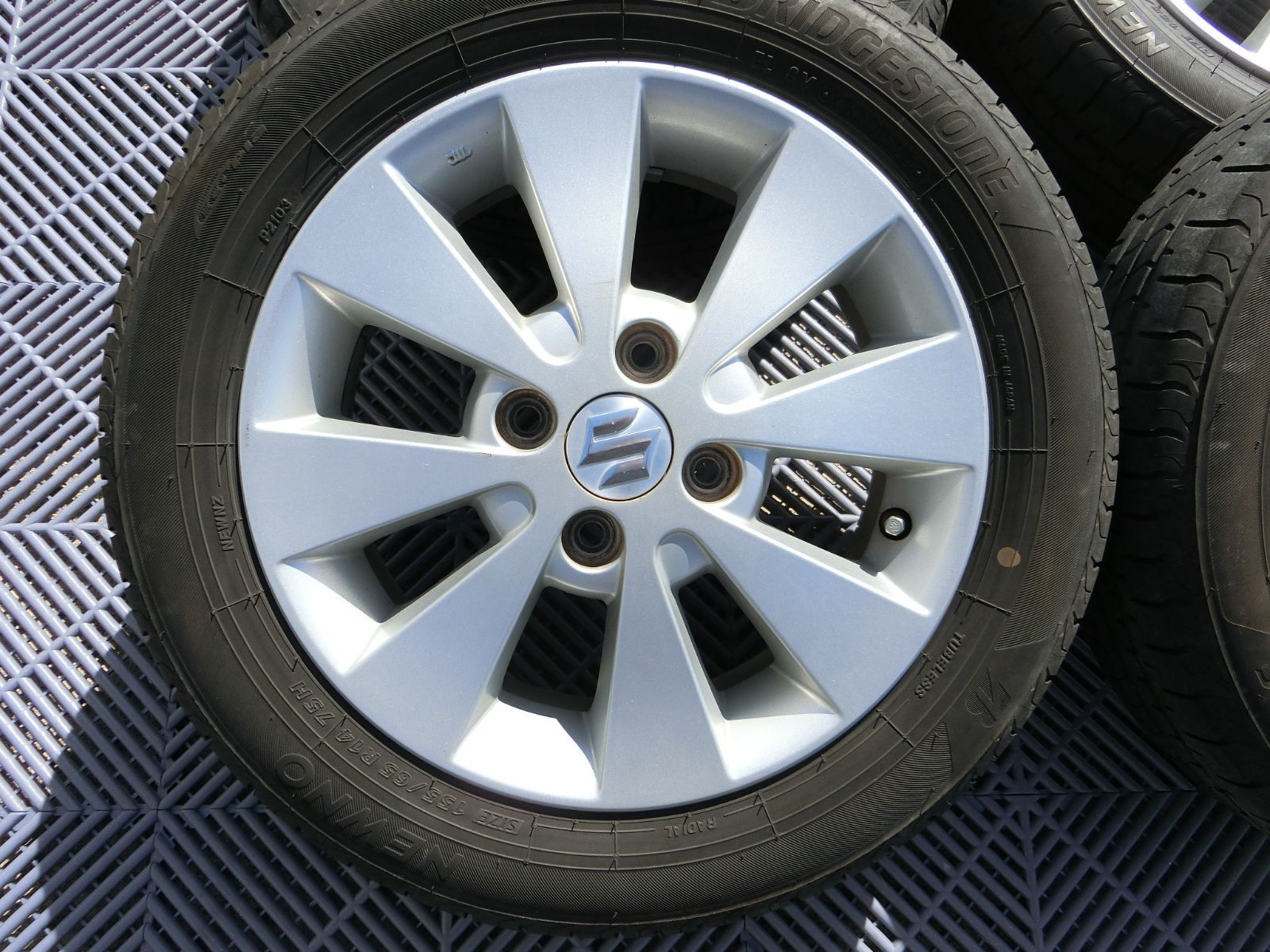 ◎H283 155/65R14 スズキ純正アルミホイール バリ山 スタッドレス 