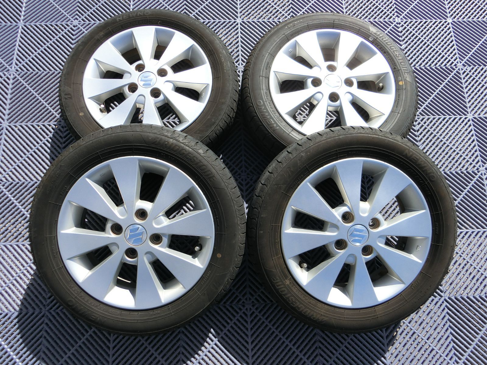 953] 送料無料 スズキ純正 14インチ アルミホイール 14×4.5J +45