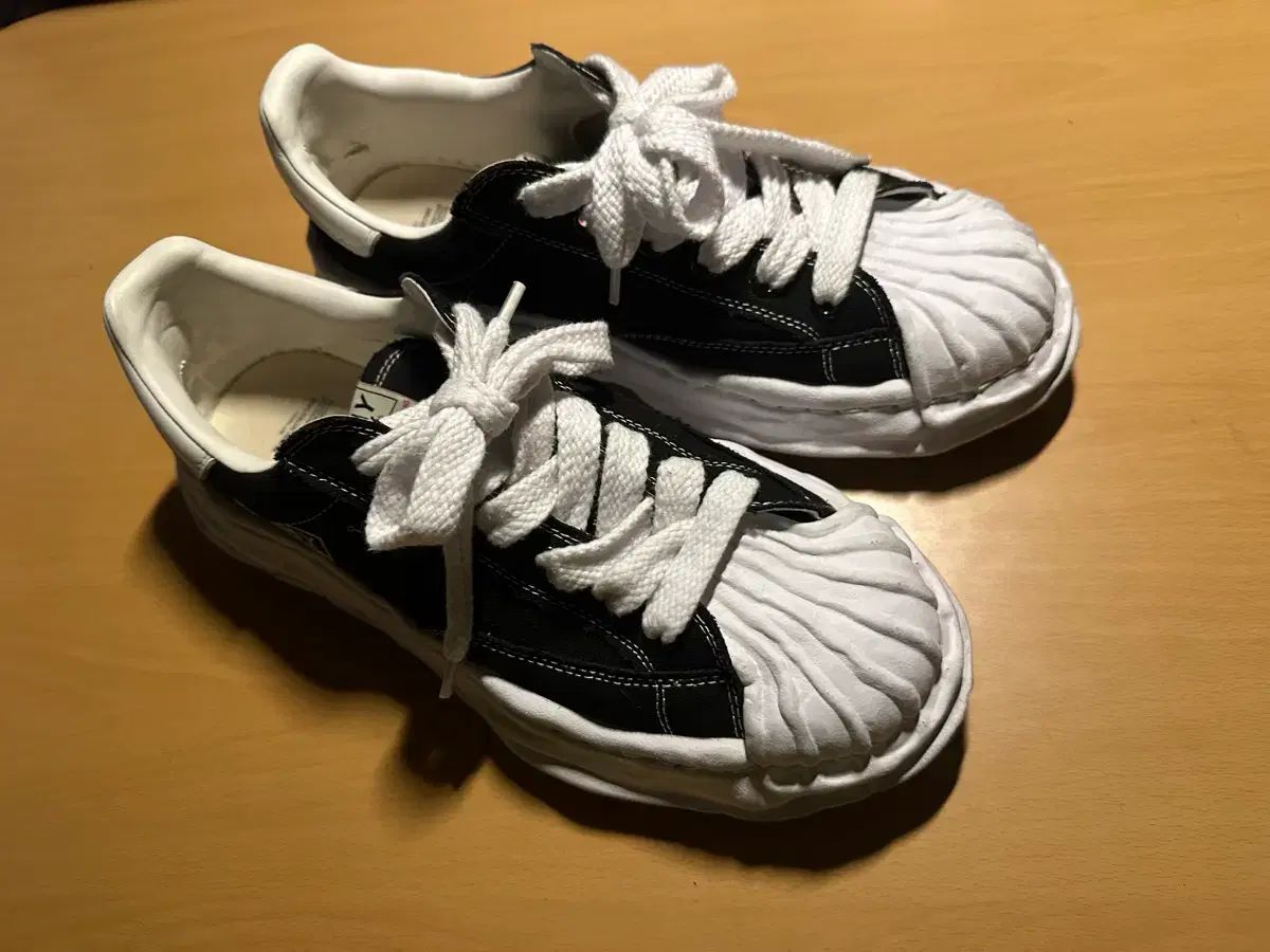 Maison MIHARA YASUHIRO (メゾンミハラヤスヒロ) ブレイキー出品 