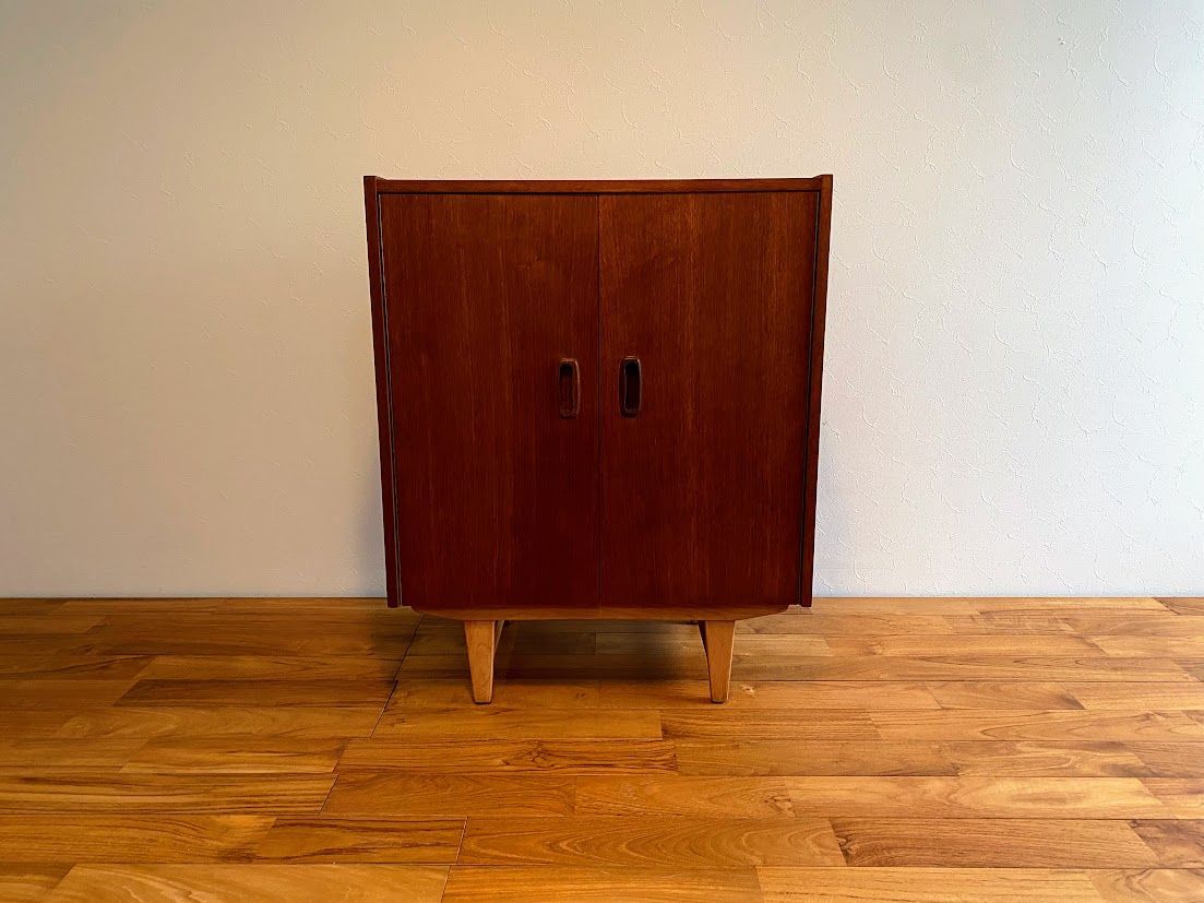 1960s ヴィンテージ イギリス チーク レコードキャビネット 仕上済
