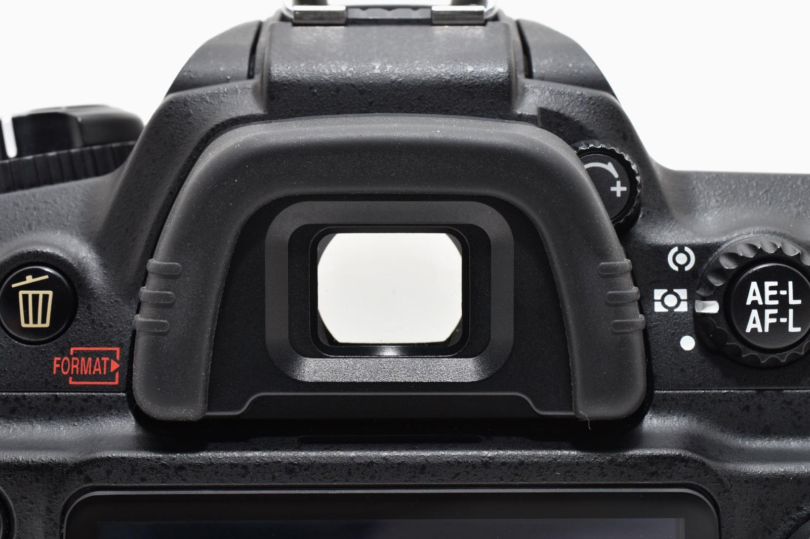 カメラ、光学機器 ☆NIKON☆D200ボディ＆付属品☆ショット数約20560