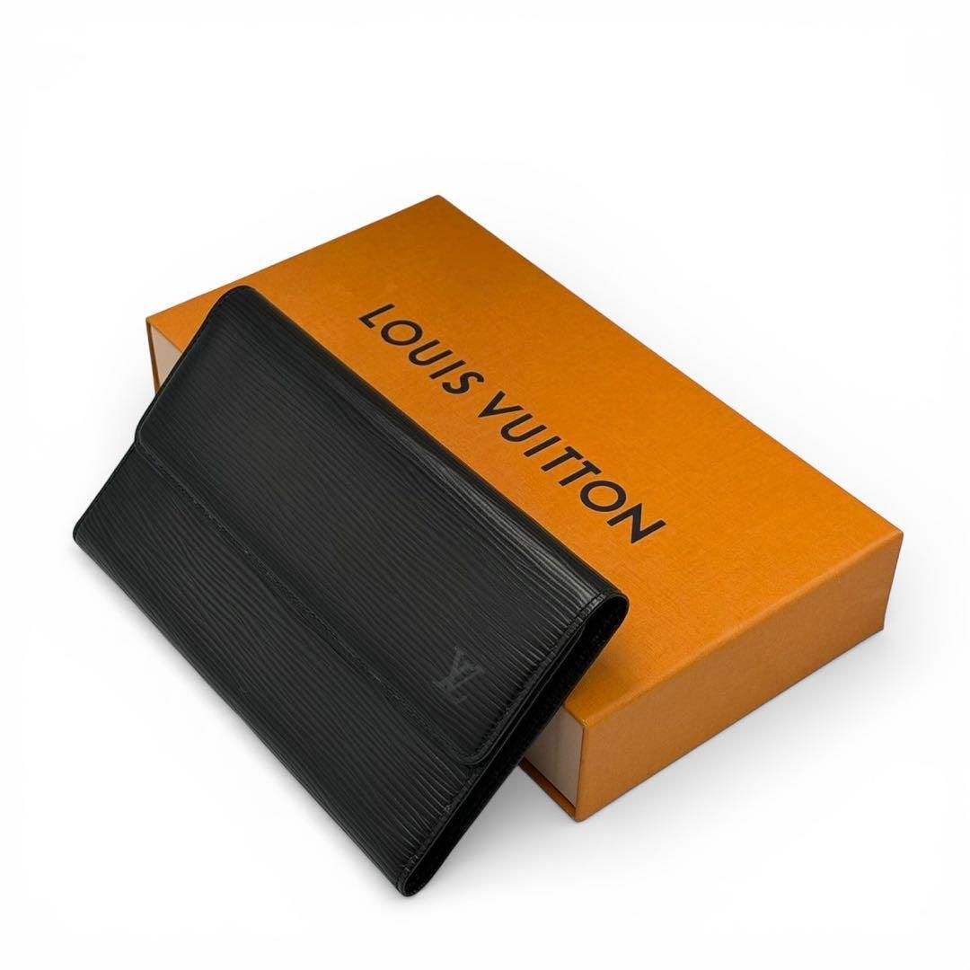 最上級極美品】ルイヴィトン ポルトフォイユ インターナショナル エピ