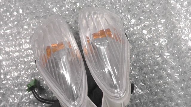アドレスV50 CA4BA-100xxx の フロントウインカー左右:#1771980552