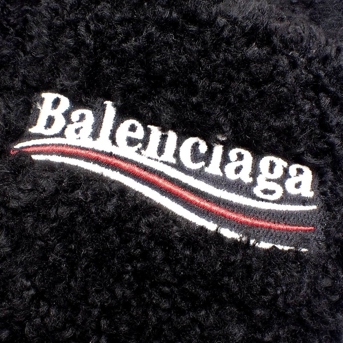 BALENCIAGA(バレンシアガ) Furry オープンミュール サンダル/ミュール