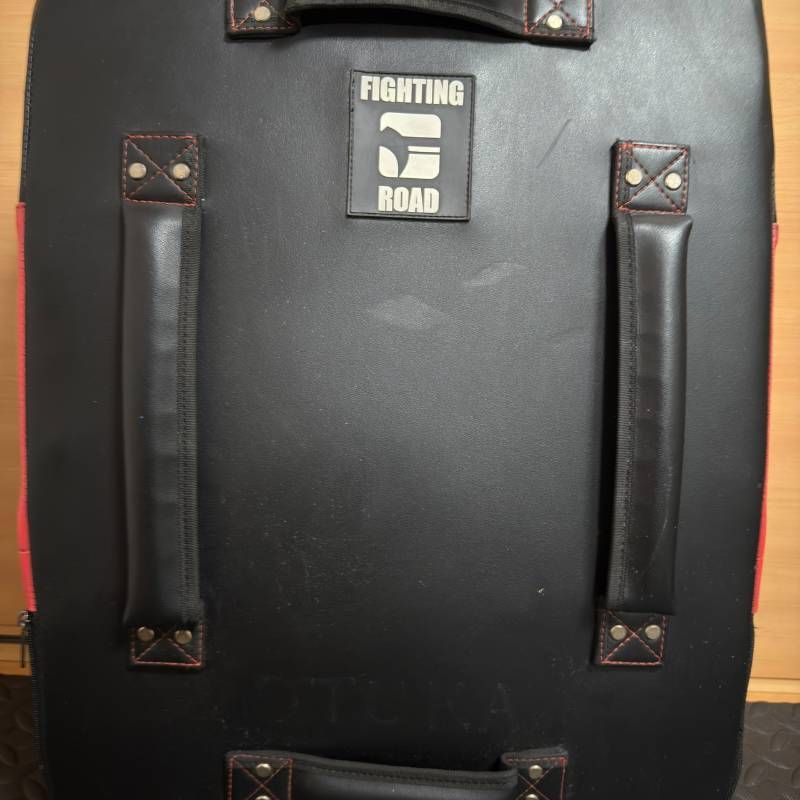 FIGHTING ROAD ファイティングロード キックミット 大型タイプ 格闘技