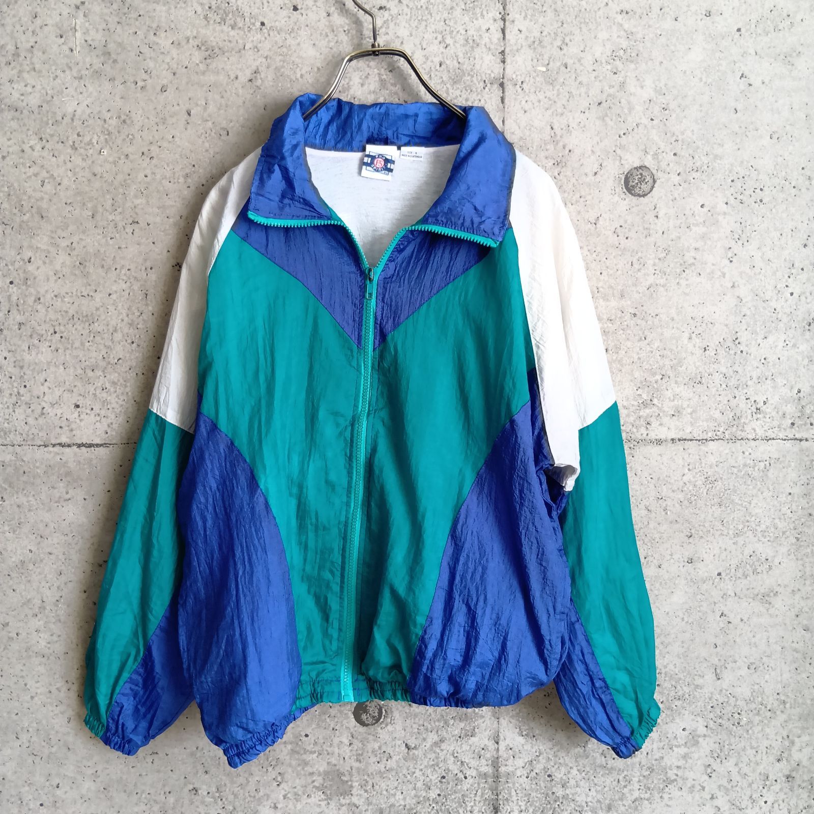 USED】US 古着 PRO SPIRIT ナイロンジャケット 90s 配色切替 Sサイズ 