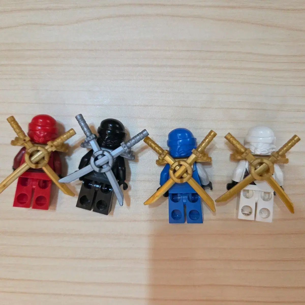 2026，正規品 LEGOニンジャゴーzxフィギュアです