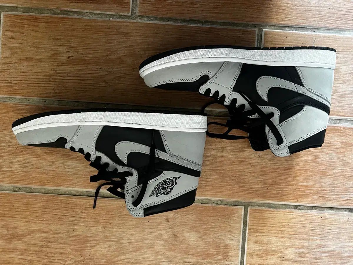 NIKE AIR JORDAN 1 RETRO HIGH OG GS SHADOW 2.0 ナイキ ジョーダン1 