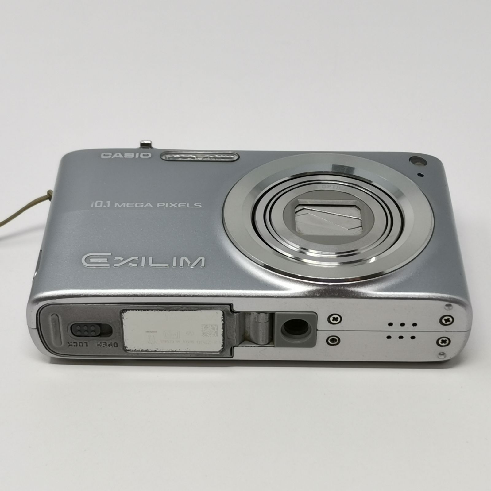 カシオ EXILIM デジカメ EX-Z200 シルバー 動作確認済み 訳あり品
