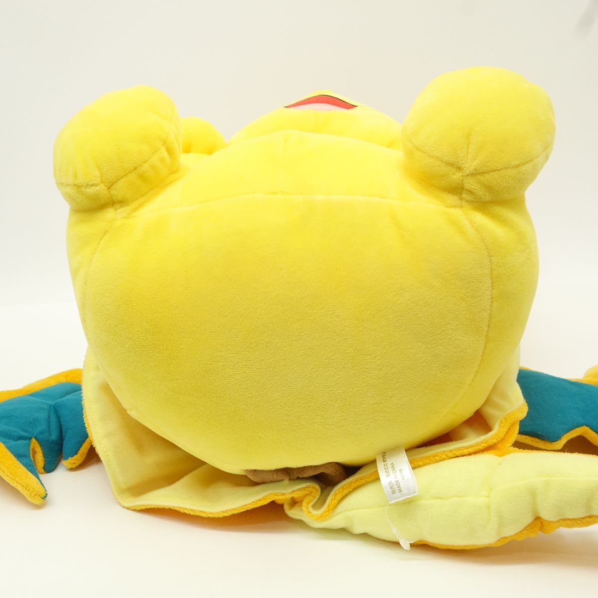 ポケモンセンターオリジナル メガリザードンYのポンチョを着た 