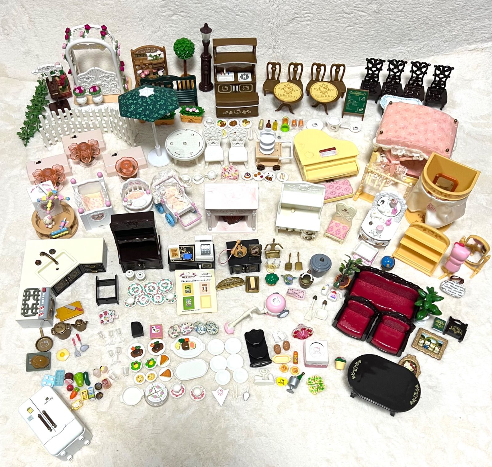 サンリオ ハローキティ リトルベリーコレクション 大量 まとめ売り