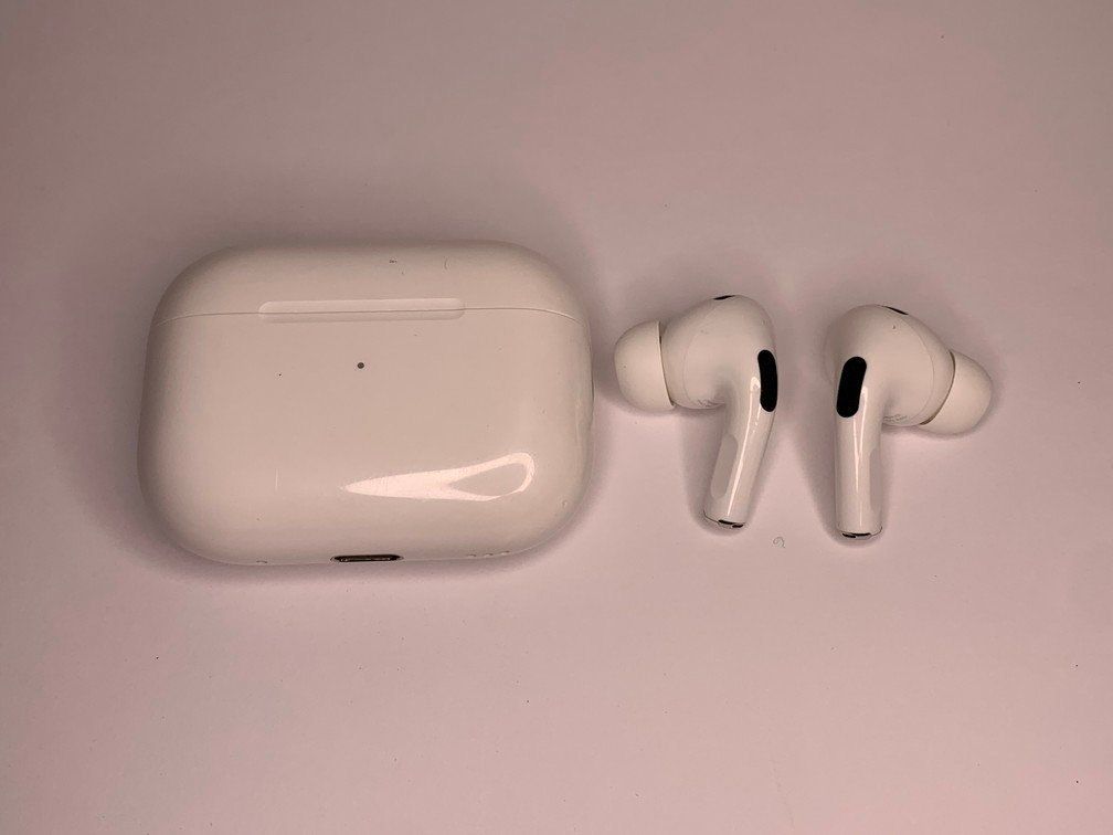 1222) 美品 Apple アップル Air Pods 第三世代 エアポッズ ワイヤレス