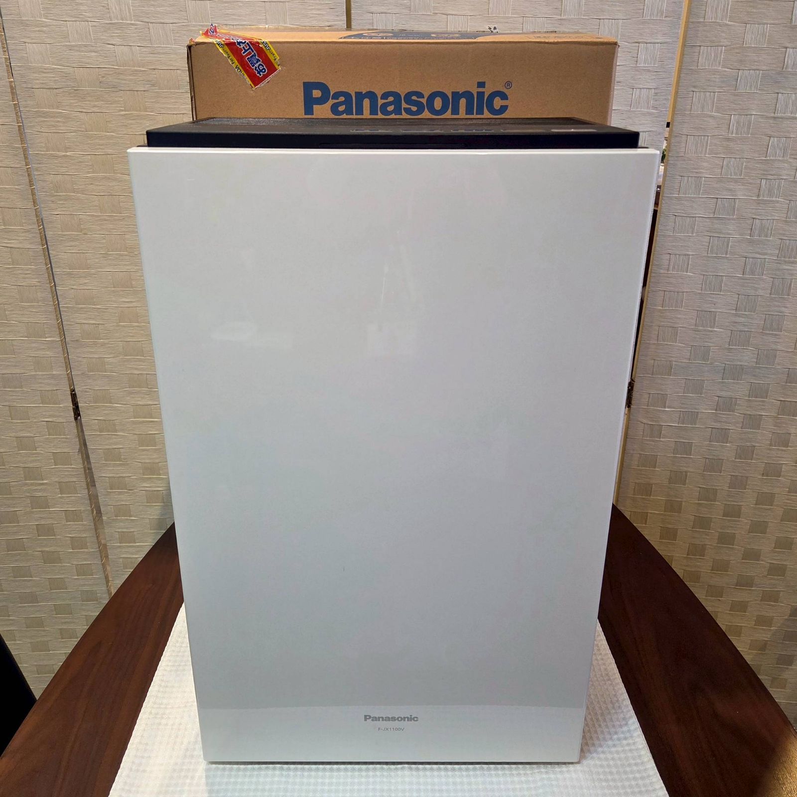 美品/タブレット付】 Panasonic F-JX1100V-W ジアイーノ パナソニック 
