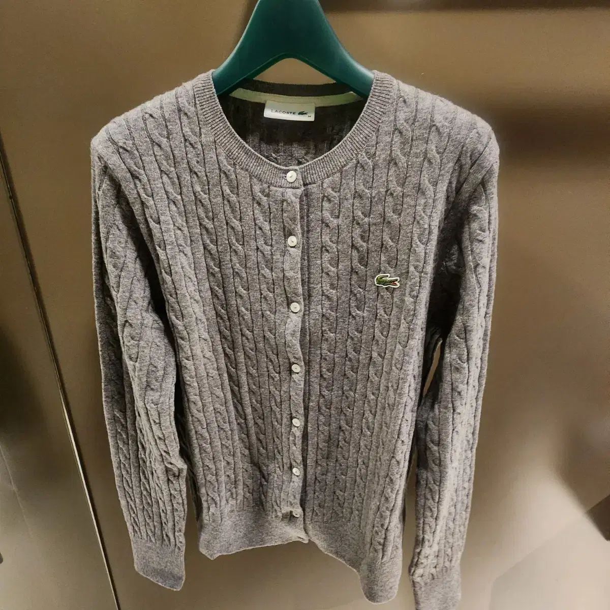 新品) LACOSTE ラコステ レディース ケーブル クルーネック 
