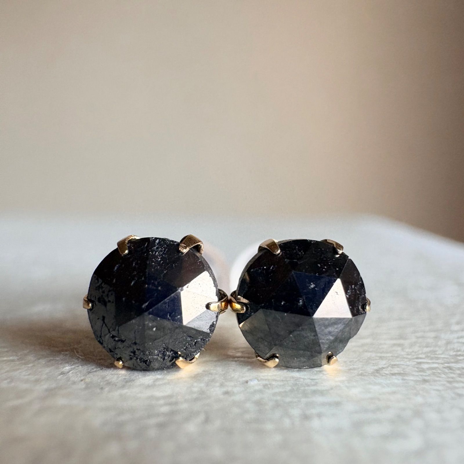 K18 大粒♪天然ブラックダイヤモンド 1.80ct ピアス レディース メンズ