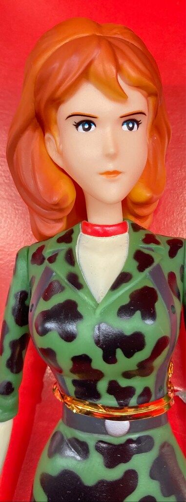メディコム・トイ PRE-ASSEMBLEDCOLLECTION 峰不二子(カリオストロの城
