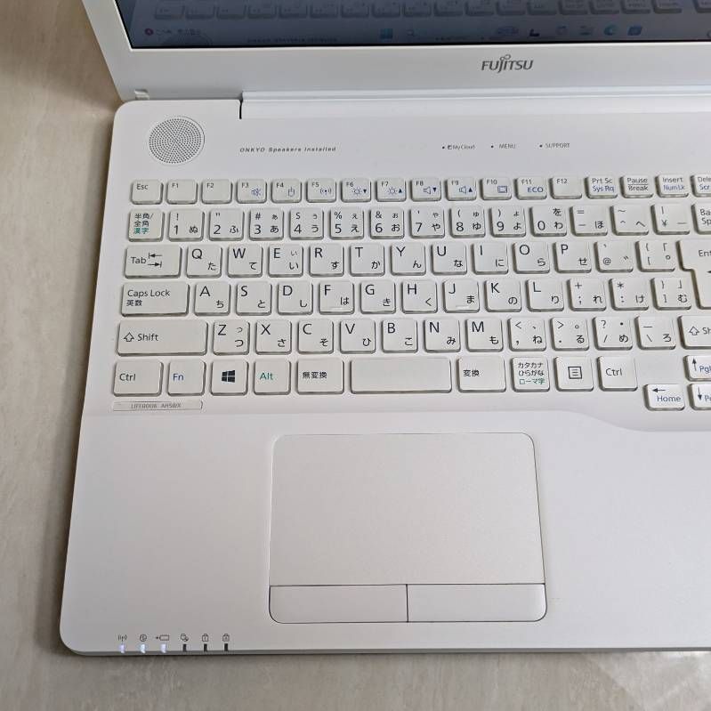 美品Core i7高性能！オフィス付きSSD爆速・メモリ8G初心者OK