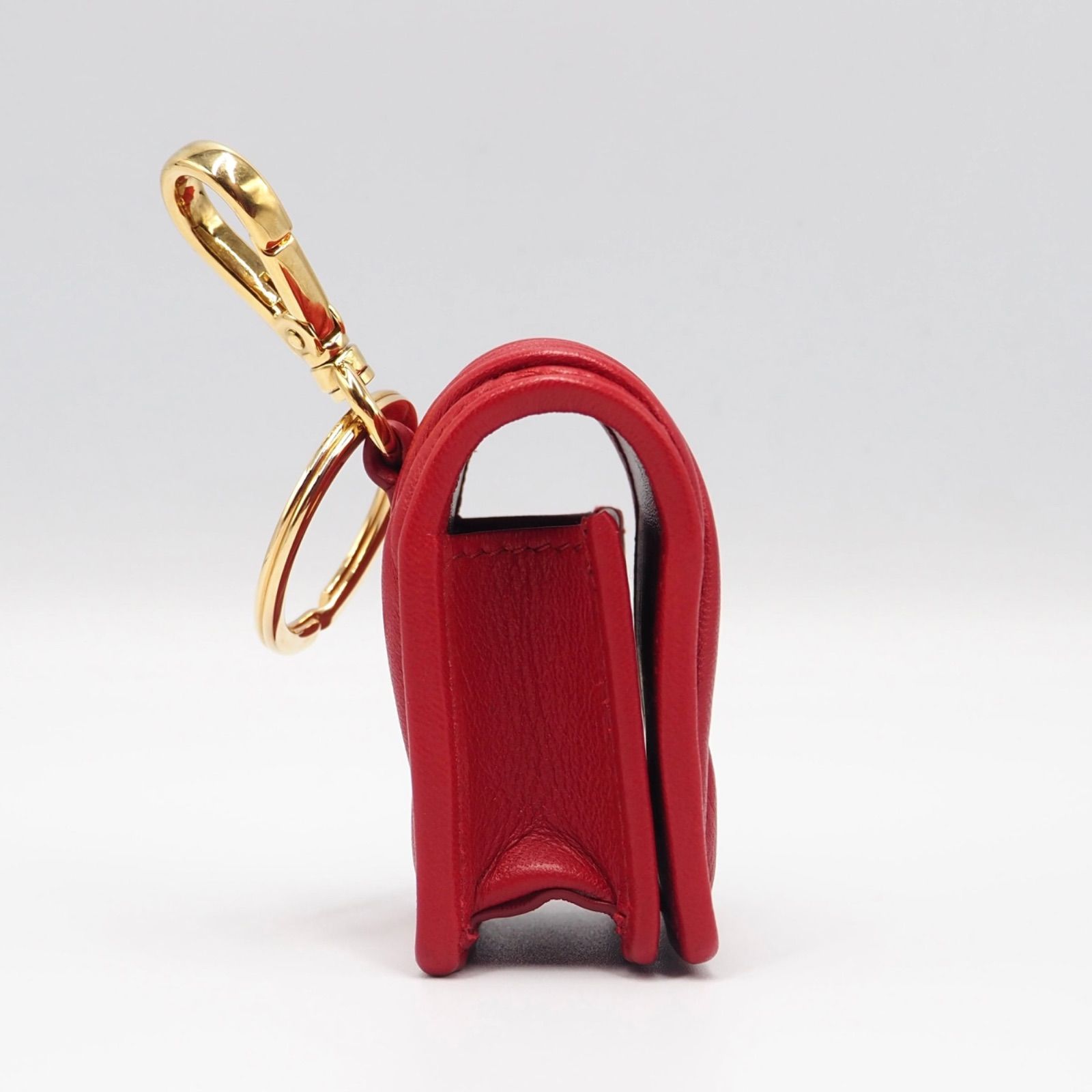 MIU MIU マテラッセ Air Pods ケース レザー レッド ミュウミュウ