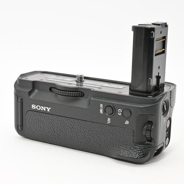＜良品＞ SONY ソニー 縦位置グリップ VG-C2EM｜α7 II／α7R II対応｜純正アクセサリー｜縦位置撮影対応×操作性向上