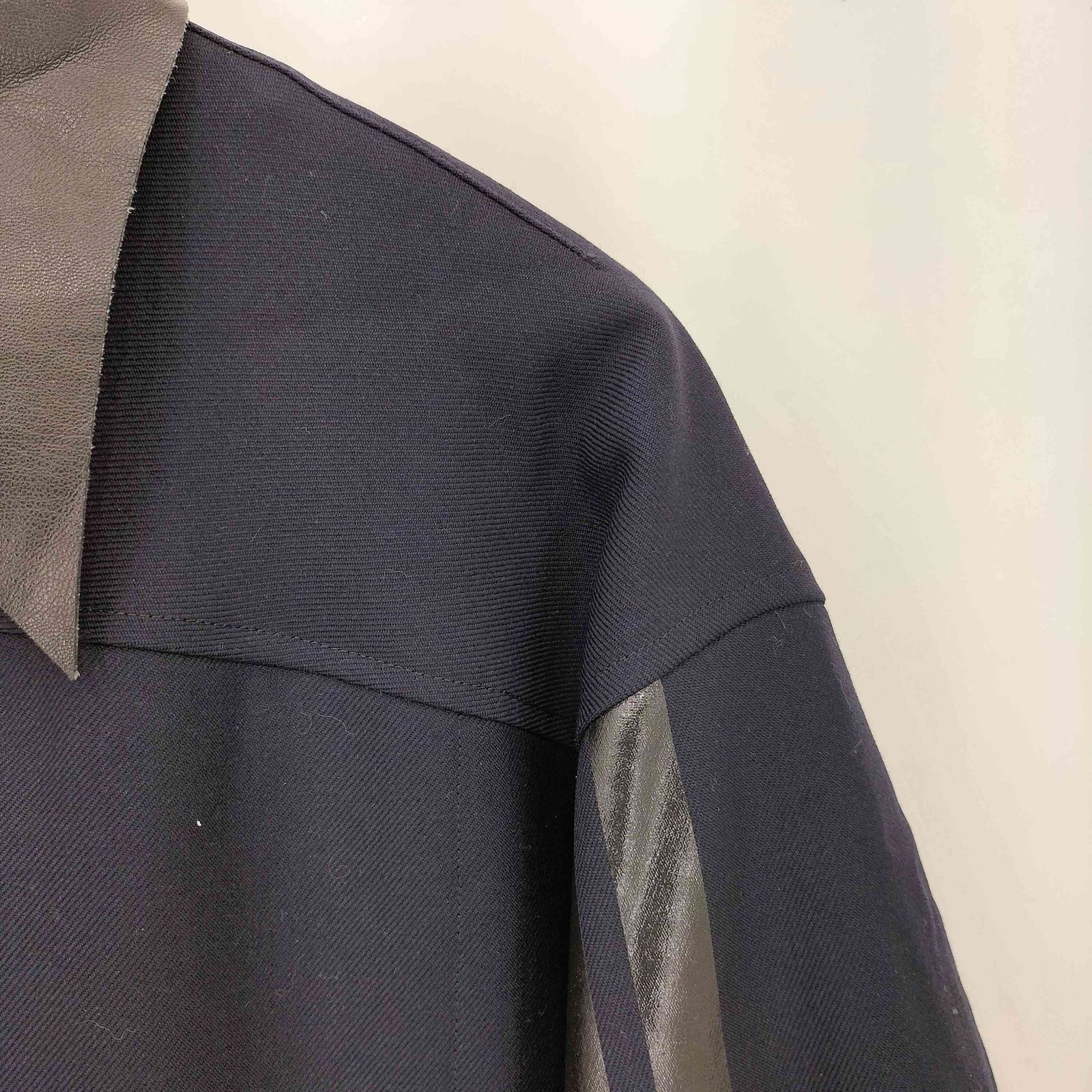 マメクロゴウチ Mame Kurogouchi Shadow Patched Wool Jacket中綿