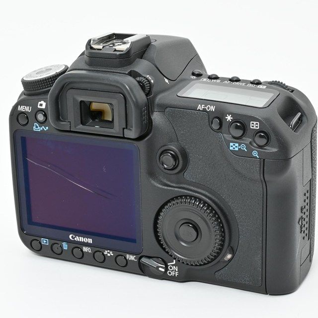 ＜良品＞Canon EOS 50D ボディ｜シャッター数2803枚｜外観美品 良品＞Canon EOS 50D ボディ｜シャッター数2803枚｜外観美品×液晶割れ
