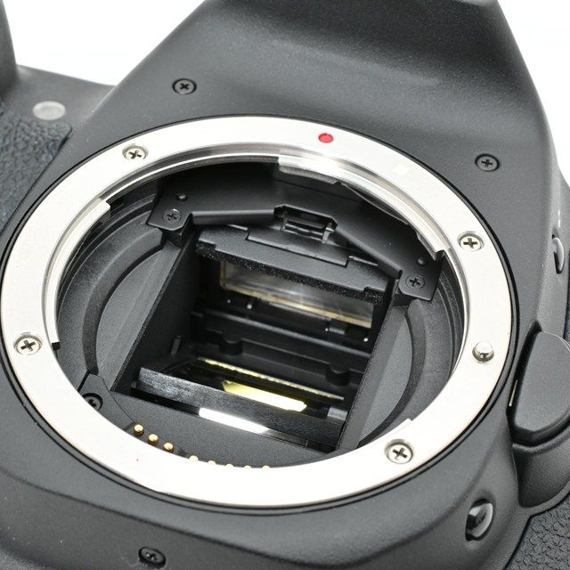 良品＞Canon EOS 50D ボディ｜シャッター数2803枚｜外観美品×液晶割れ