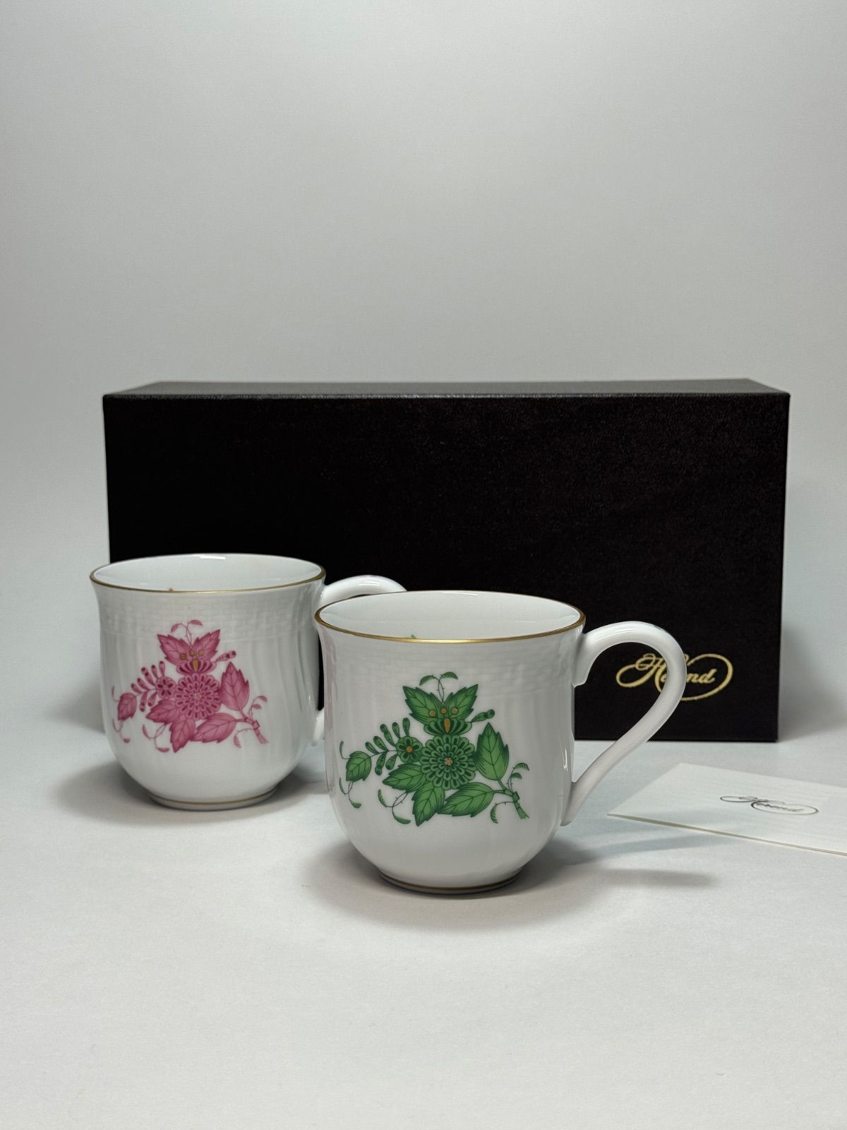 Herend ヘレンド「アポニー・グリーン/ベビーピンク」マグカップ 2客