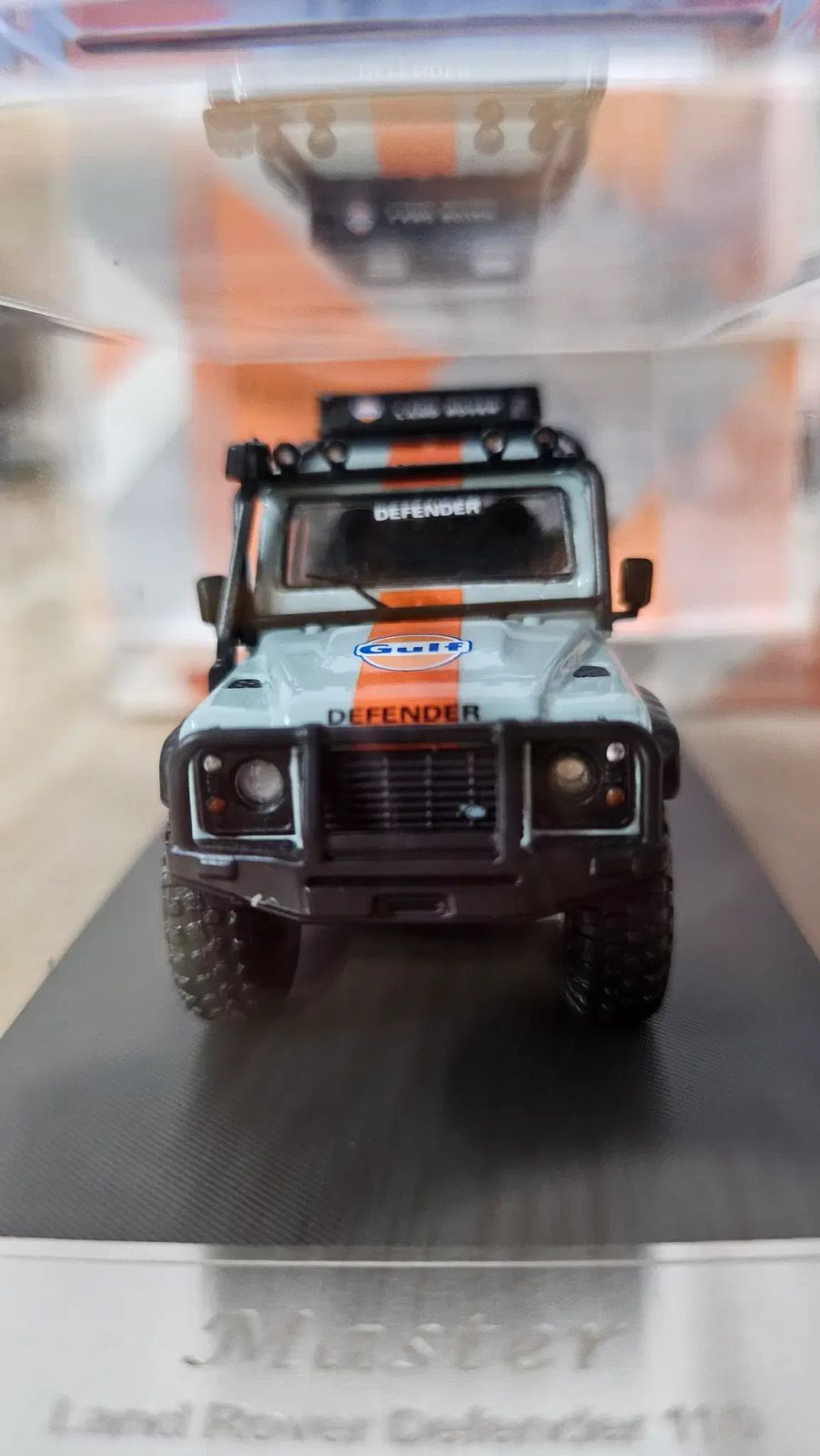 マスター 1 64 ランドローバー ディフェンダー 110