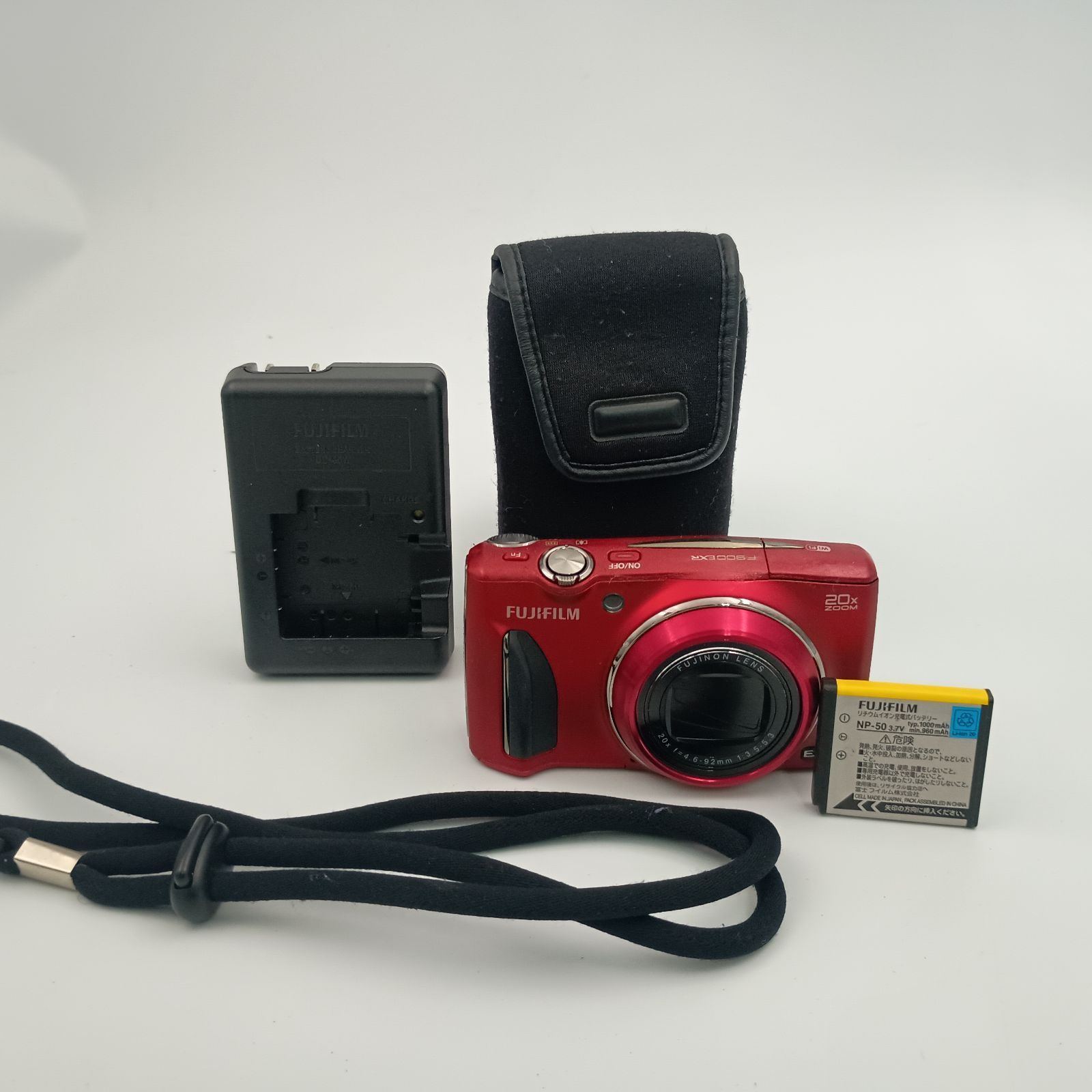 FUJIFILM FINEPIX F900 EXR COMPACT DIGITAL CAMERA Red 赤 富士